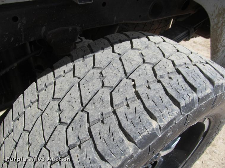 image for item K4987 2012 Chevrolet Silverado 2500HD Crew Cab pickup truck