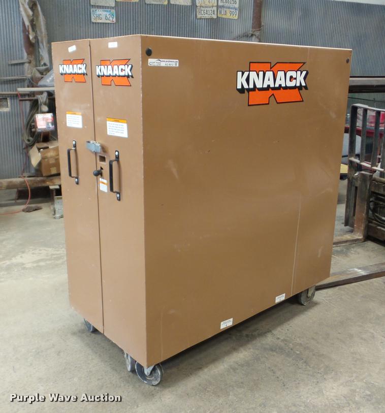 image for item AG9013 Knaack 100 cabinet