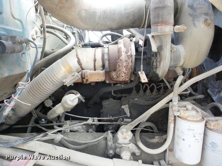 image for item AG9014 1984 Mack RL685LS ready mix truck