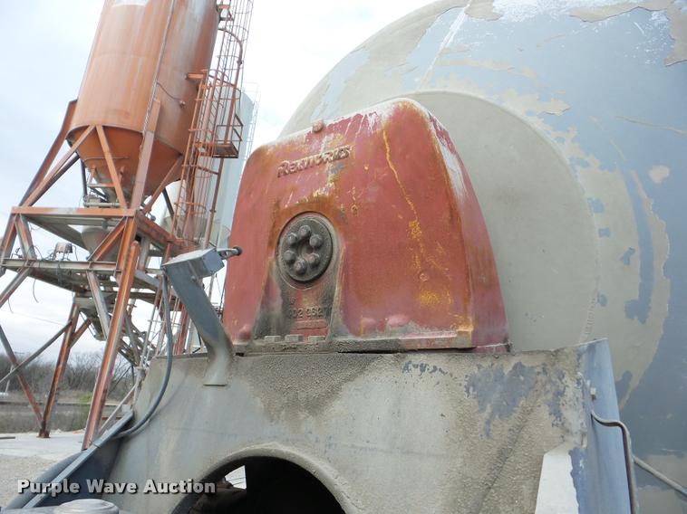 image for item AG9014 1984 Mack RL685LS ready mix truck