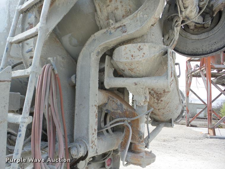 image for item AG9014 1984 Mack RL685LS ready mix truck