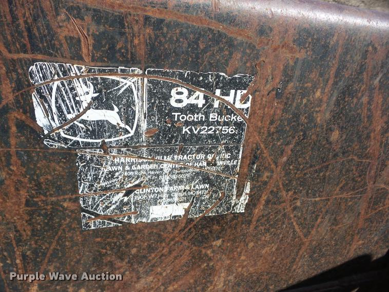 image for item AG9016 2000 John Deere 270 skid steer