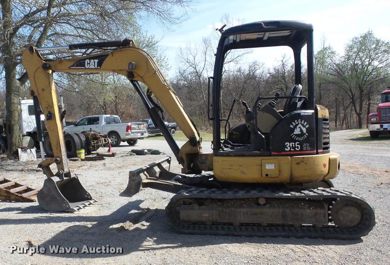 image for item AG9032 2004 Caterpillar 305CR compact excavator