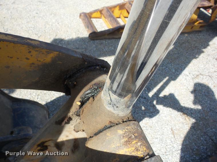 image for item AG9032 2004 Caterpillar 305CR compact excavator