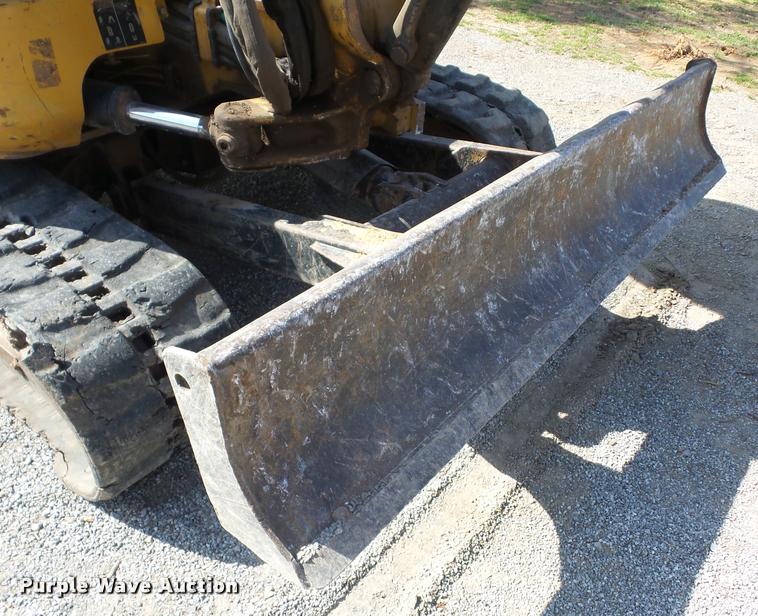 image for item AG9032 2004 Caterpillar 305CR compact excavator