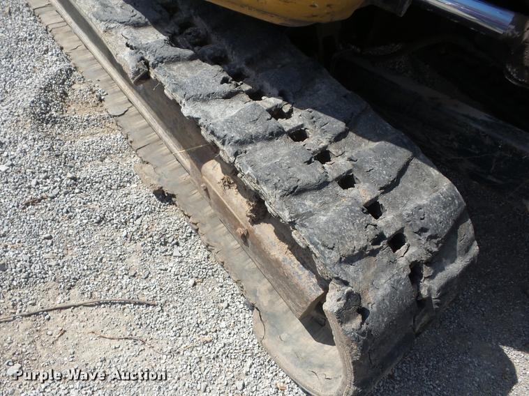 image for item AG9032 2004 Caterpillar 305CR compact excavator