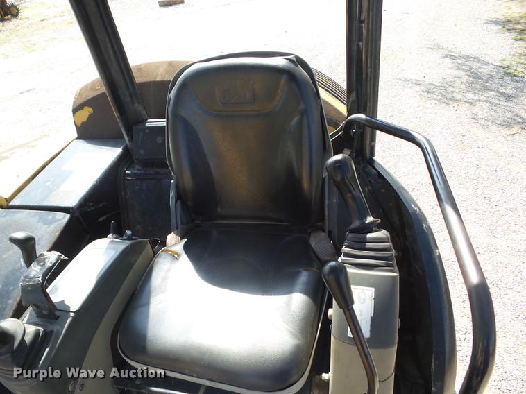 image for item AG9032 2004 Caterpillar 305CR compact excavator