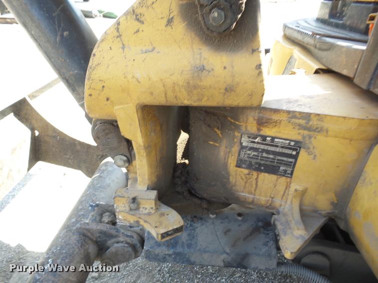image for item AG9032 2004 Caterpillar 305CR compact excavator