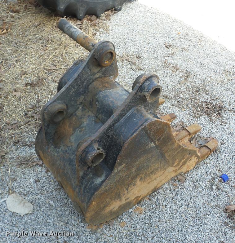 image for item AG9032 2004 Caterpillar 305CR compact excavator