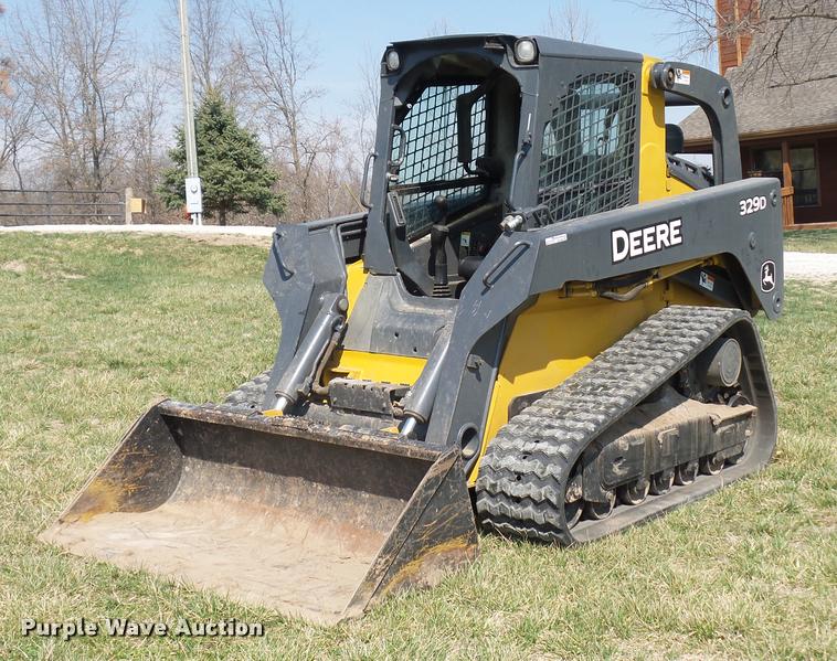 image for item BH9304 2011 John Deere 329D skid steer