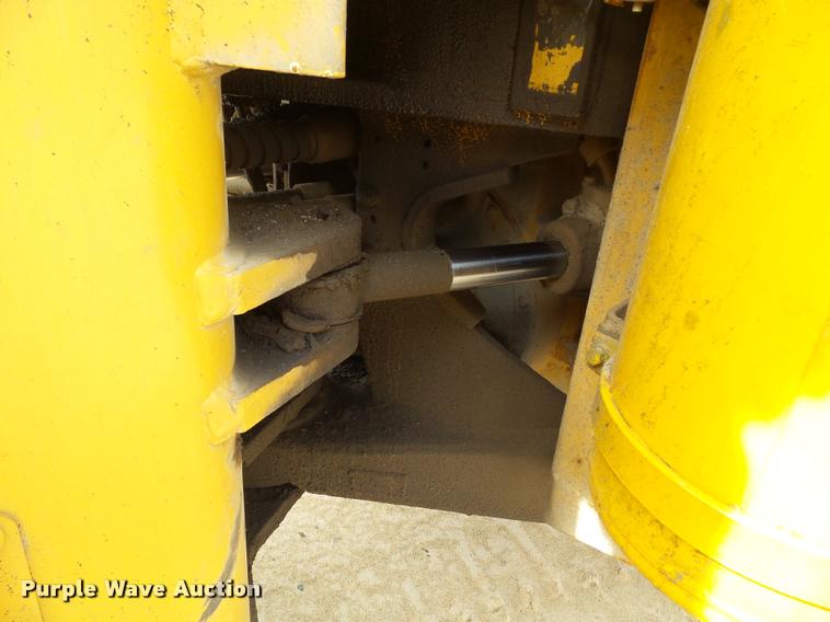 image for item CB9867 1978 Caterpillar 966C wheel loader