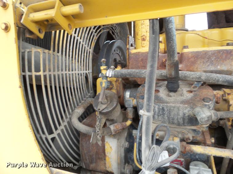 image for item CB9867 1978 Caterpillar 966C wheel loader