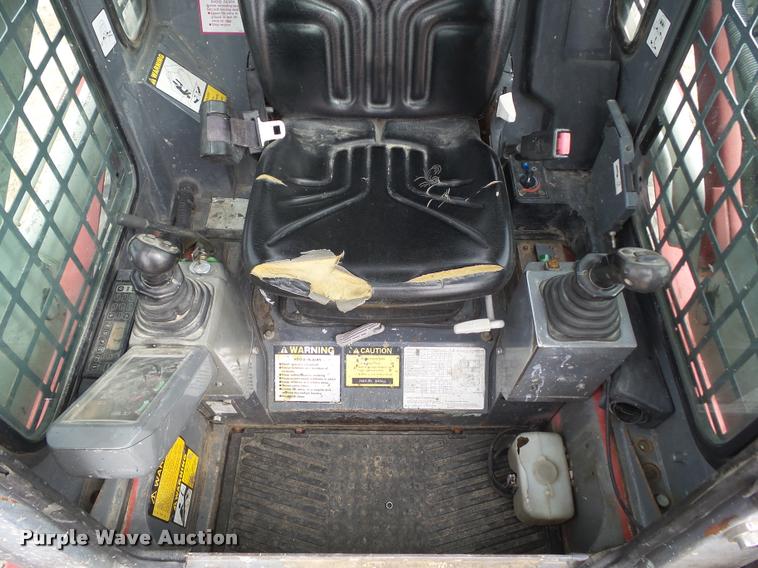 image for item CB9868 2008 Takeuchi TL240 skid steer