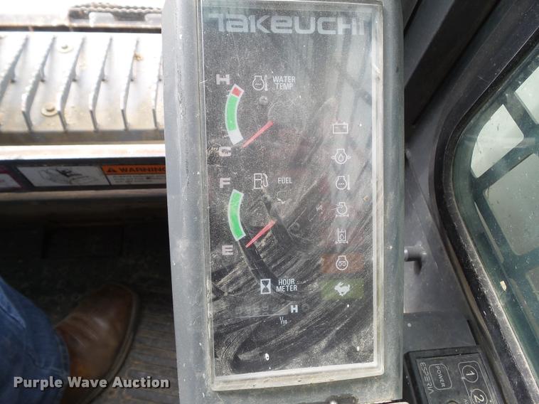 image for item CB9868 2008 Takeuchi TL240 skid steer