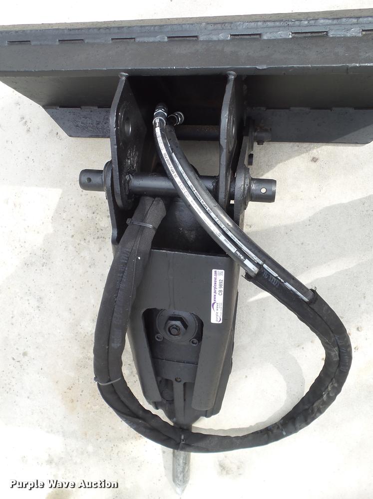 image for item CB9892 1997 Stanley SB350 breaker