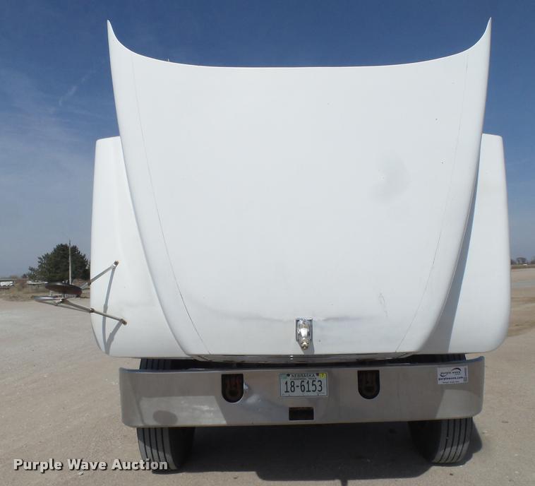 image for item DA0592 1997 Mack CH613 dump truck