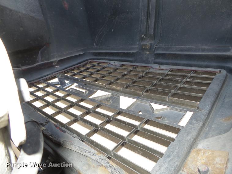 image for item DA0592 1997 Mack CH613 dump truck