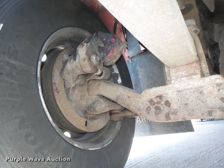 image for item DA0592 1997 Mack CH613 dump truck