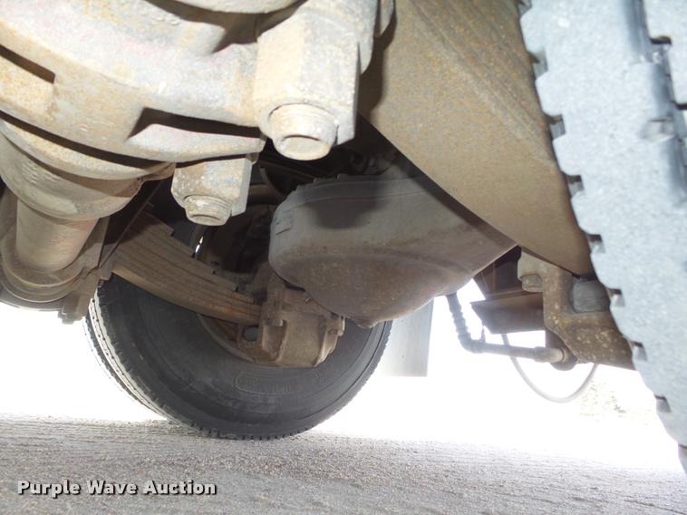 image for item DA0592 1997 Mack CH613 dump truck