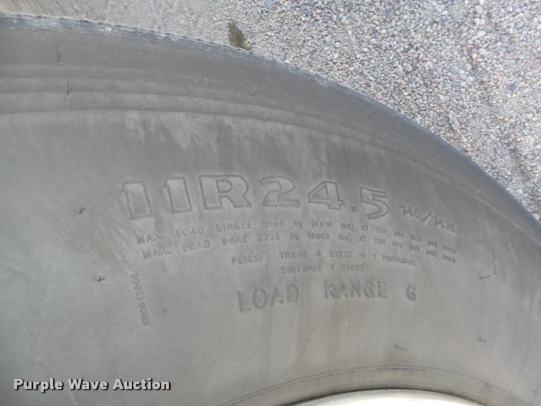 image for item DA0592 1997 Mack CH613 dump truck