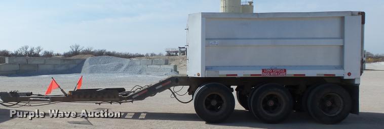 image for item DA0593 1992 Cornhusker 800 end dump pup trailer