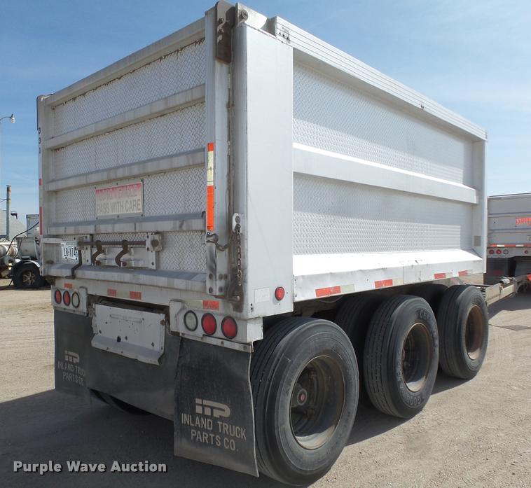 image for item DA0593 1992 Cornhusker 800 end dump pup trailer