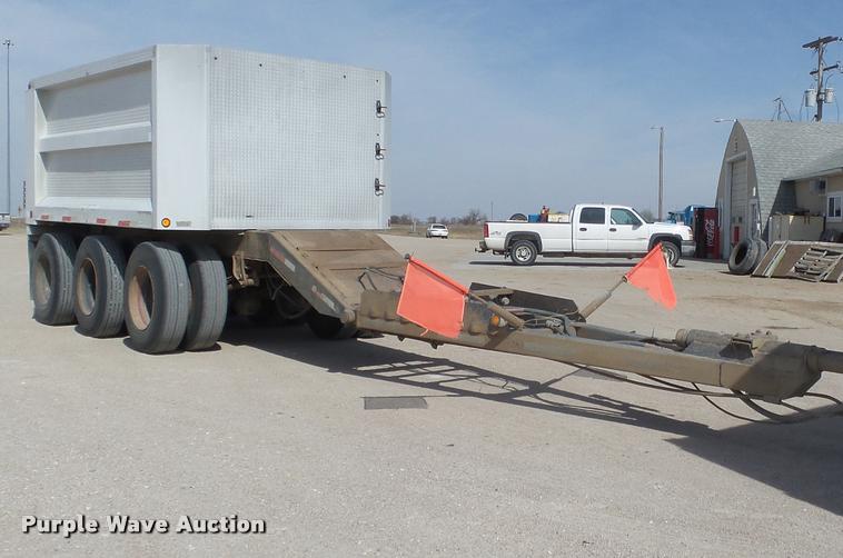 image for item DA0593 1992 Cornhusker 800 end dump pup trailer