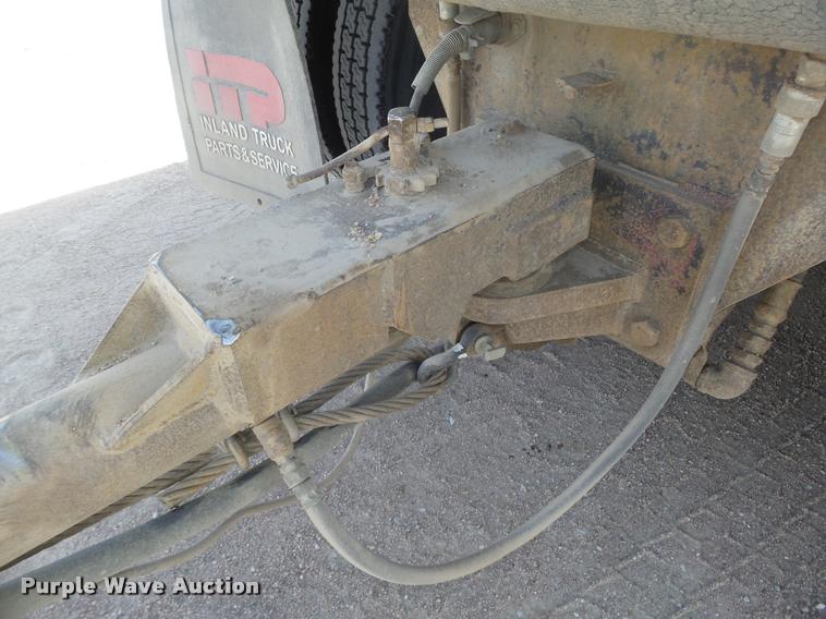 image for item DA0593 1992 Cornhusker 800 end dump pup trailer