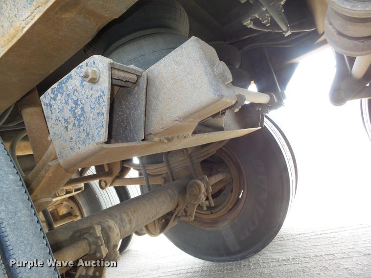 image for item DA0593 1992 Cornhusker 800 end dump pup trailer