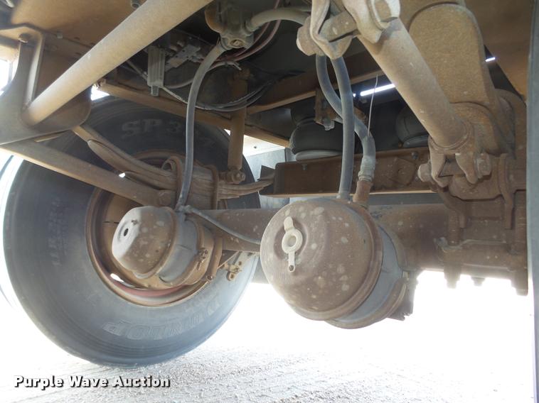 image for item DA0593 1992 Cornhusker 800 end dump pup trailer