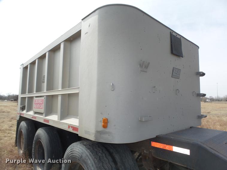 image for item DA0594 1994 Cornhusker end dump pup trailer