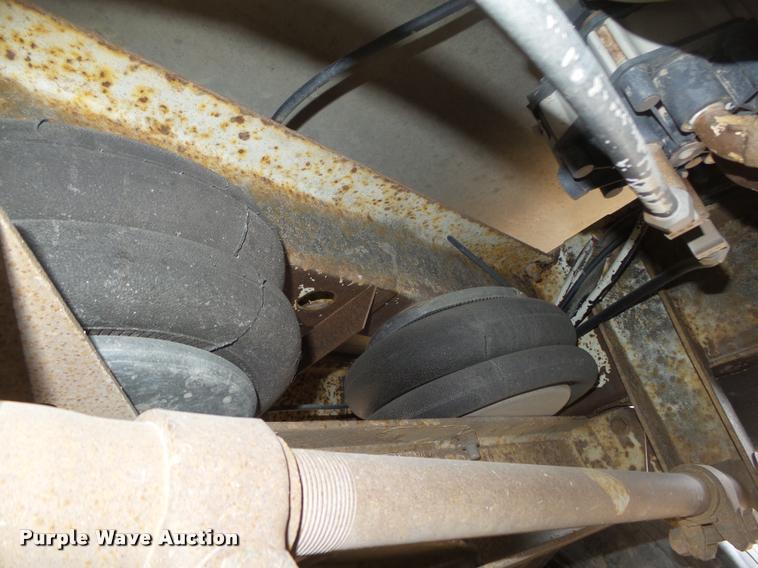 image for item DA0594 1994 Cornhusker end dump pup trailer