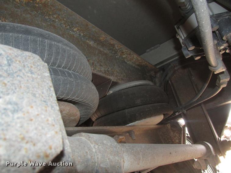 image for item DA0595 1994 Cornhusker 800 end dump pup trailer