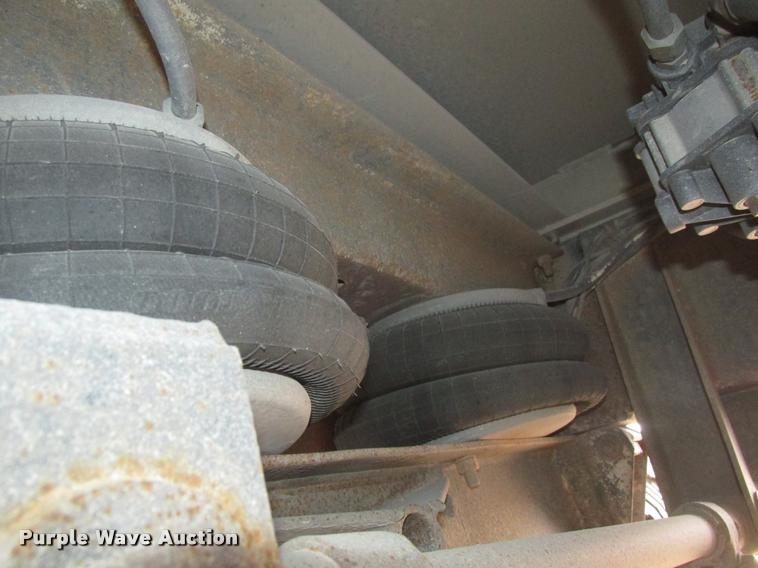 image for item DA0595 1994 Cornhusker 800 end dump pup trailer