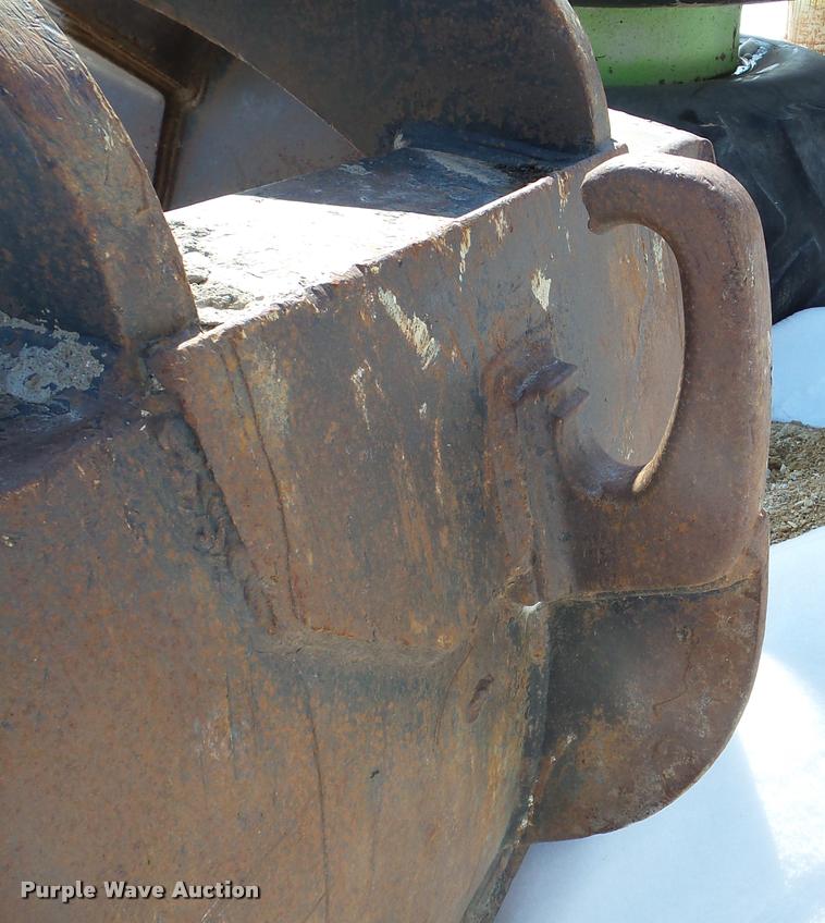 image for item DA1750 EDI excavator bucket