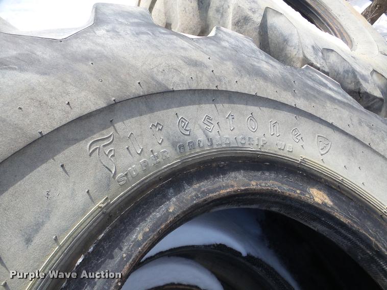 image for item DA1755 (4) Firestone 23.5-25 tires