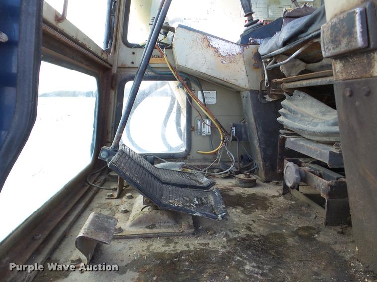 image for item DA1758 1987 Komatsu PC200LC excavator