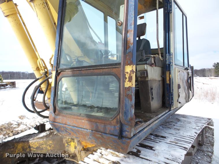 image for item DA1758 1987 Komatsu PC200LC excavator