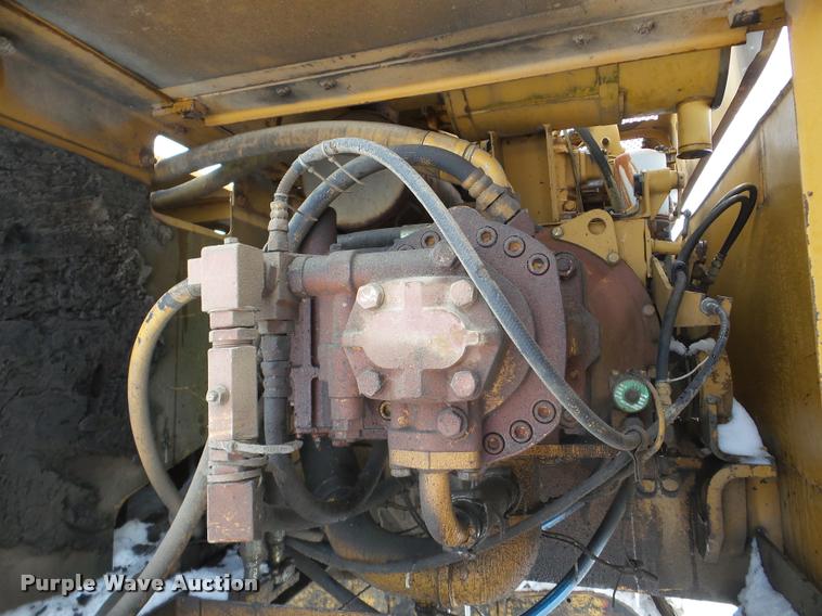 image for item DA1758 1987 Komatsu PC200LC excavator