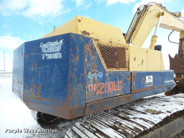 image for item DA1758 1987 Komatsu PC200LC excavator