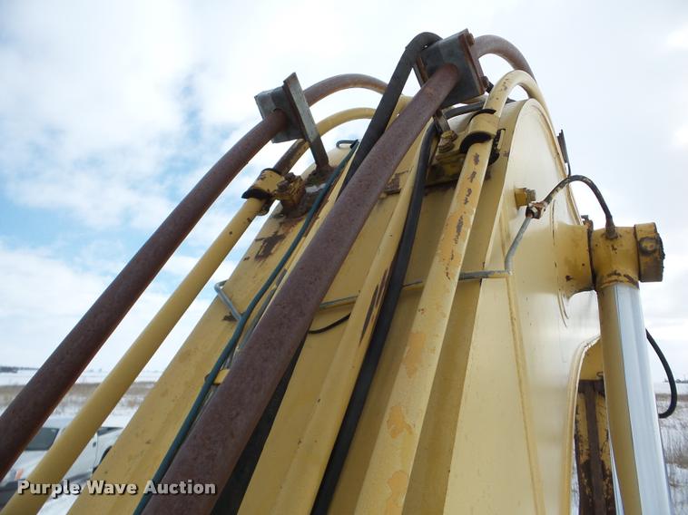 image for item DA1758 1987 Komatsu PC200LC excavator