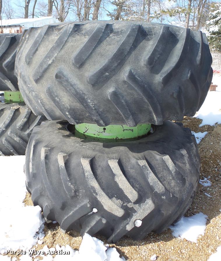 image for item DA1759 (2) Armstrong 30.5L-32 wheels and tires