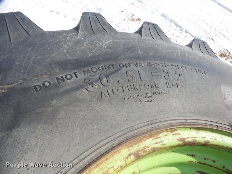 image for item DA1759 (2) Armstrong 30.5L-32 wheels and tires
