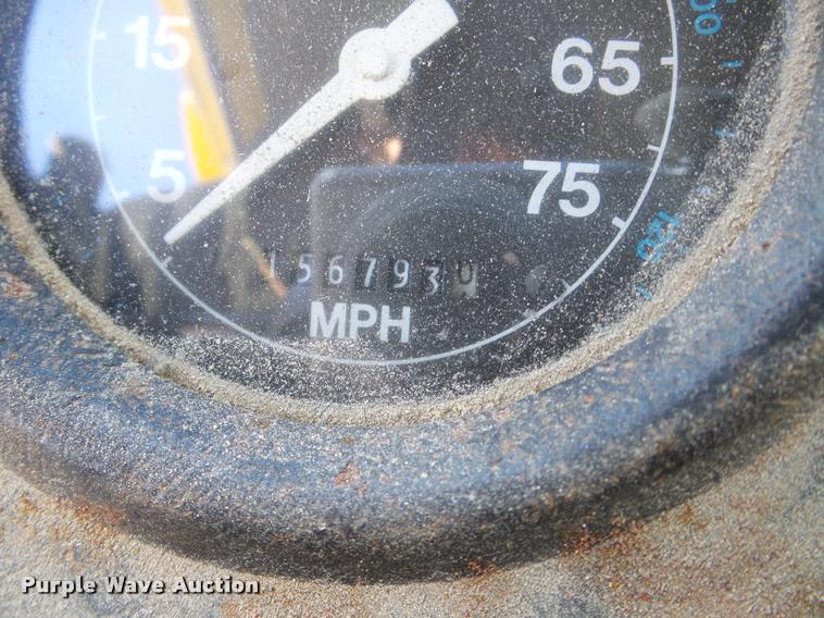 image for item DA1763 1991 Ford L8000 dump truck