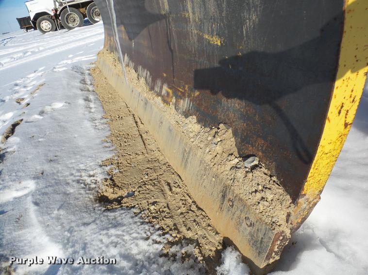 image for item DA1763 1991 Ford L8000 dump truck