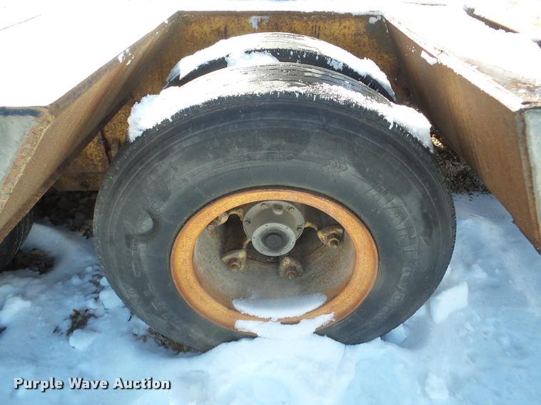 image for item DA1766 1965 Hyster R35T63-TIN lowboy equipment trailer