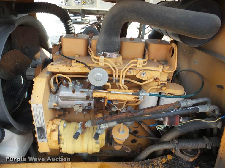 image for item DA1816 1986 Case 760 trencher