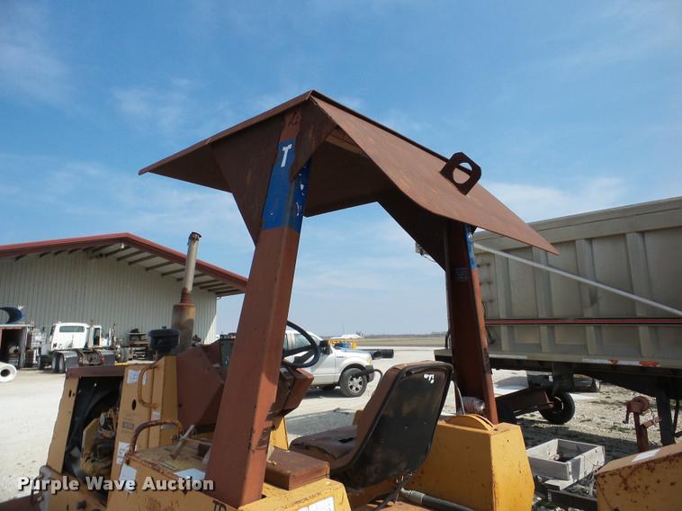 image for item DA1816 1986 Case 760 trencher