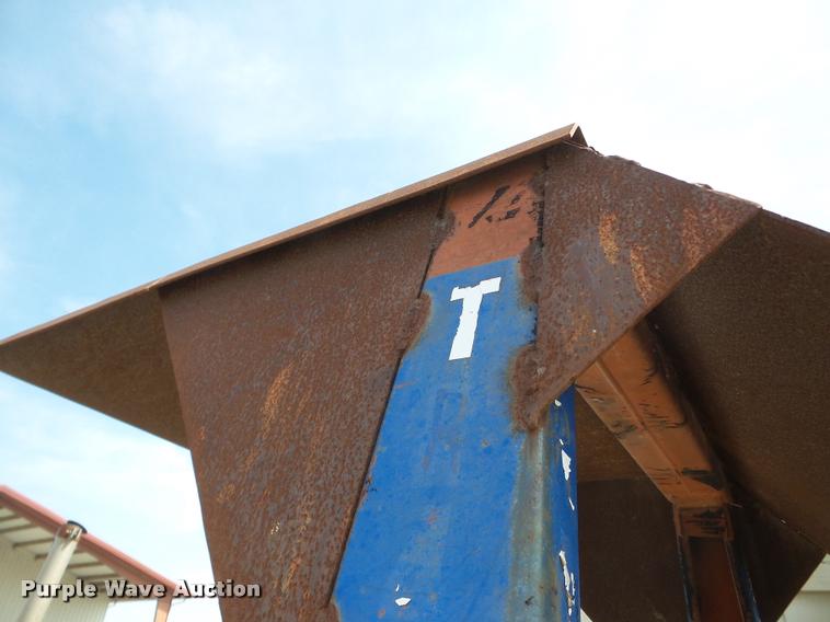 image for item DA1816 1986 Case 760 trencher