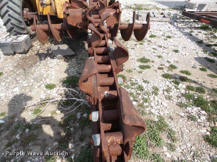 image for item DA1816 1986 Case 760 trencher